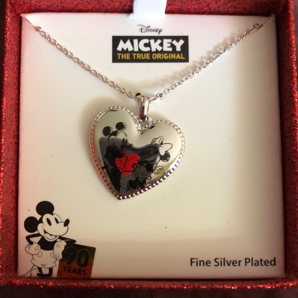 Brand new never worn Mickey and Minnie necklace